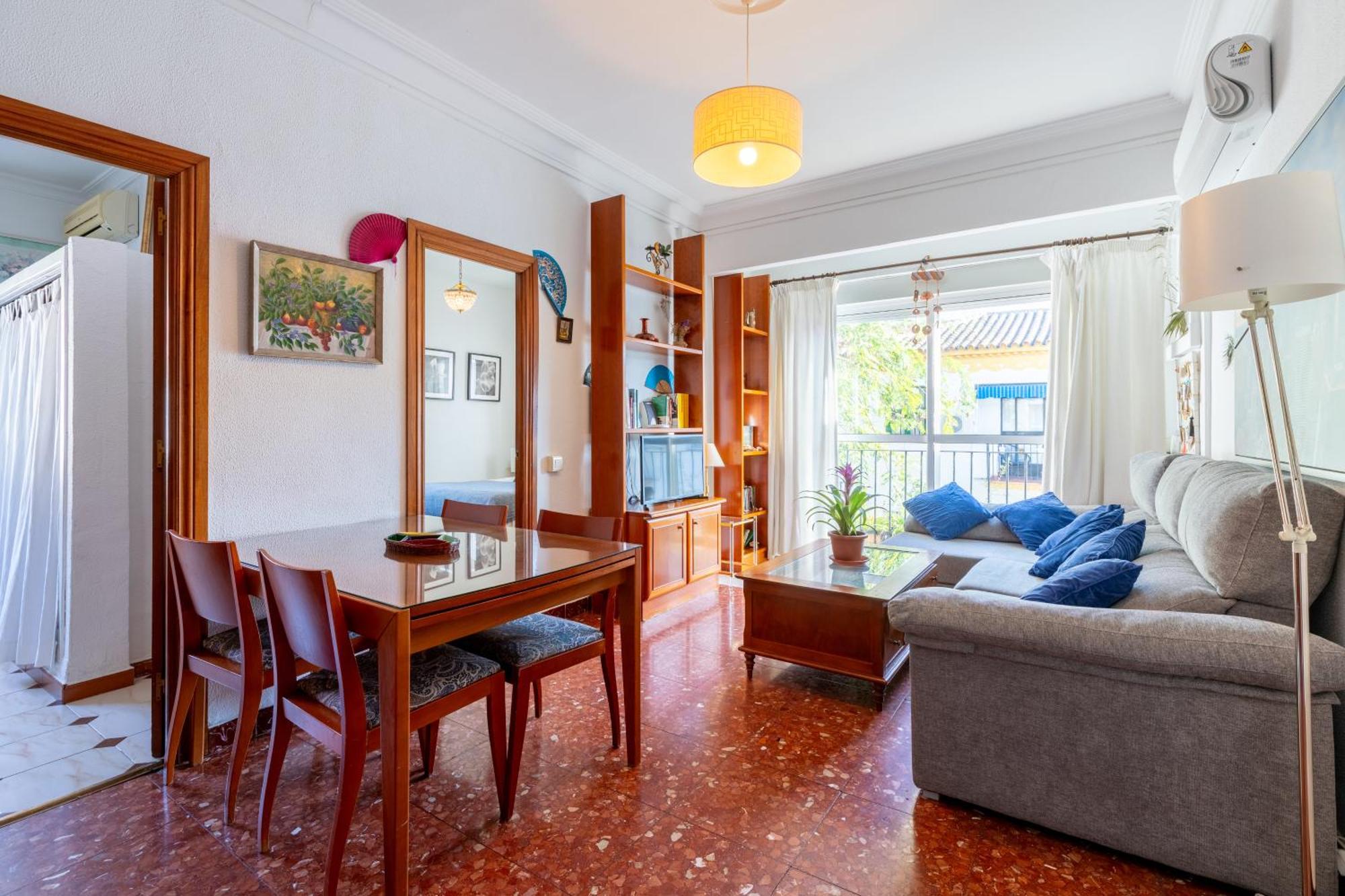 Apartamento Triana Los Remedios เซบีญา ภายนอก รูปภาพ