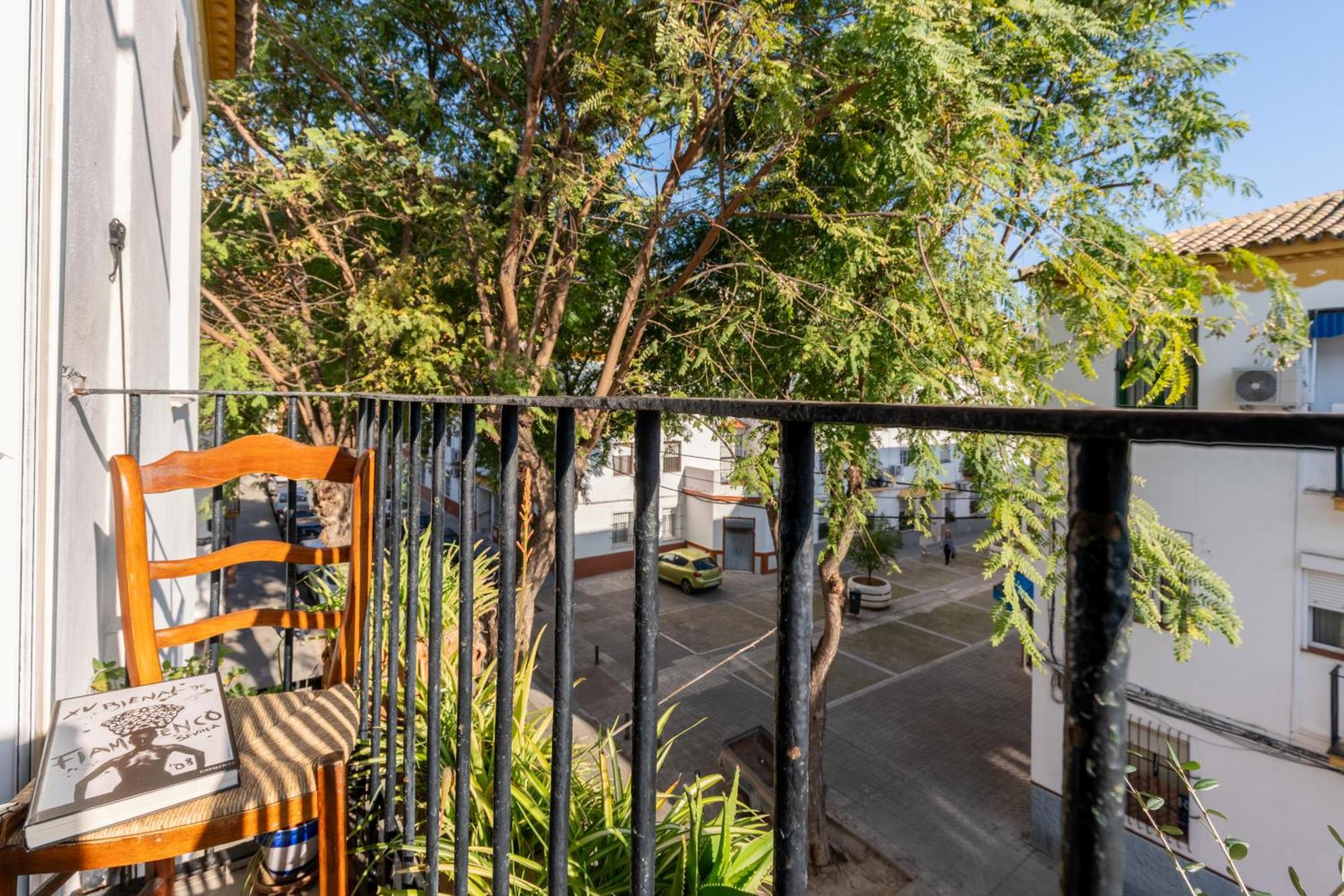 Apartamento Triana Los Remedios เซบีญา ภายนอก รูปภาพ