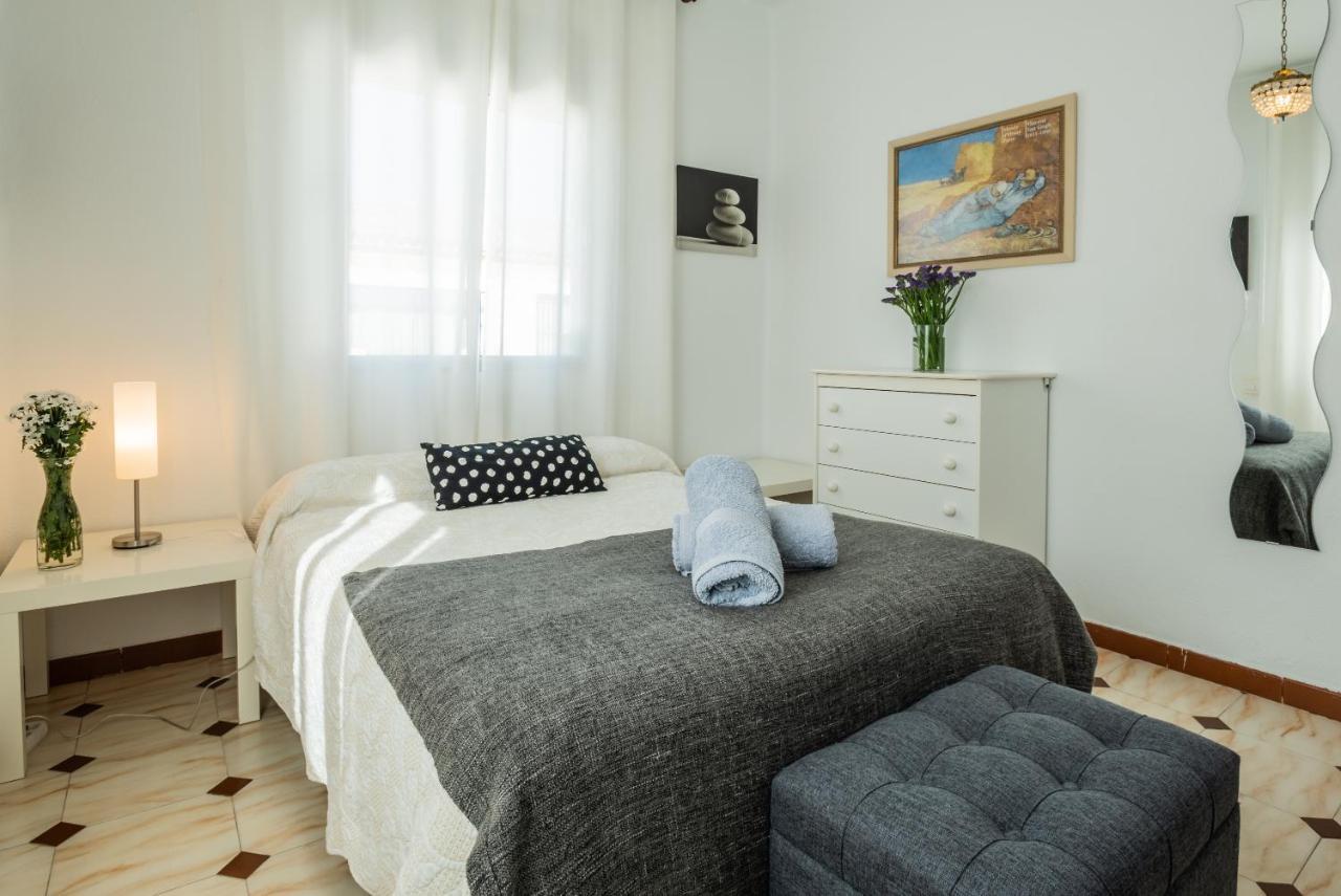 Apartamento Triana Los Remedios เซบีญา ภายนอก รูปภาพ